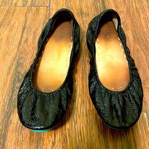 Black Patent Tieks